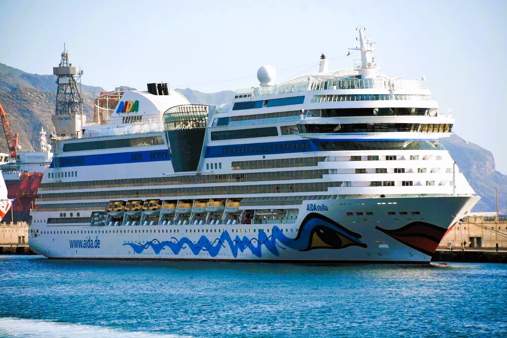 Tragédie sur un bateau de croisière : deux morts suite à une fuite de vapeur