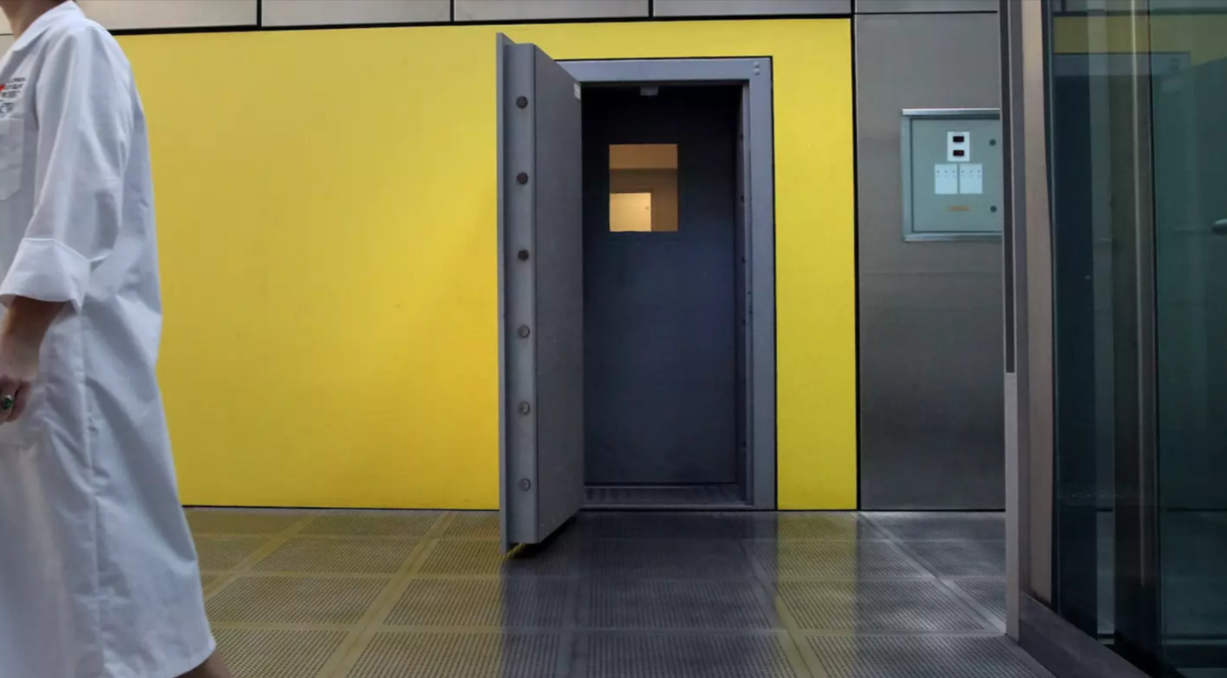 Le plus grand coffre-fort du jugement dernier au monde vient d'être ouvert pour révéler ce qu'il contient