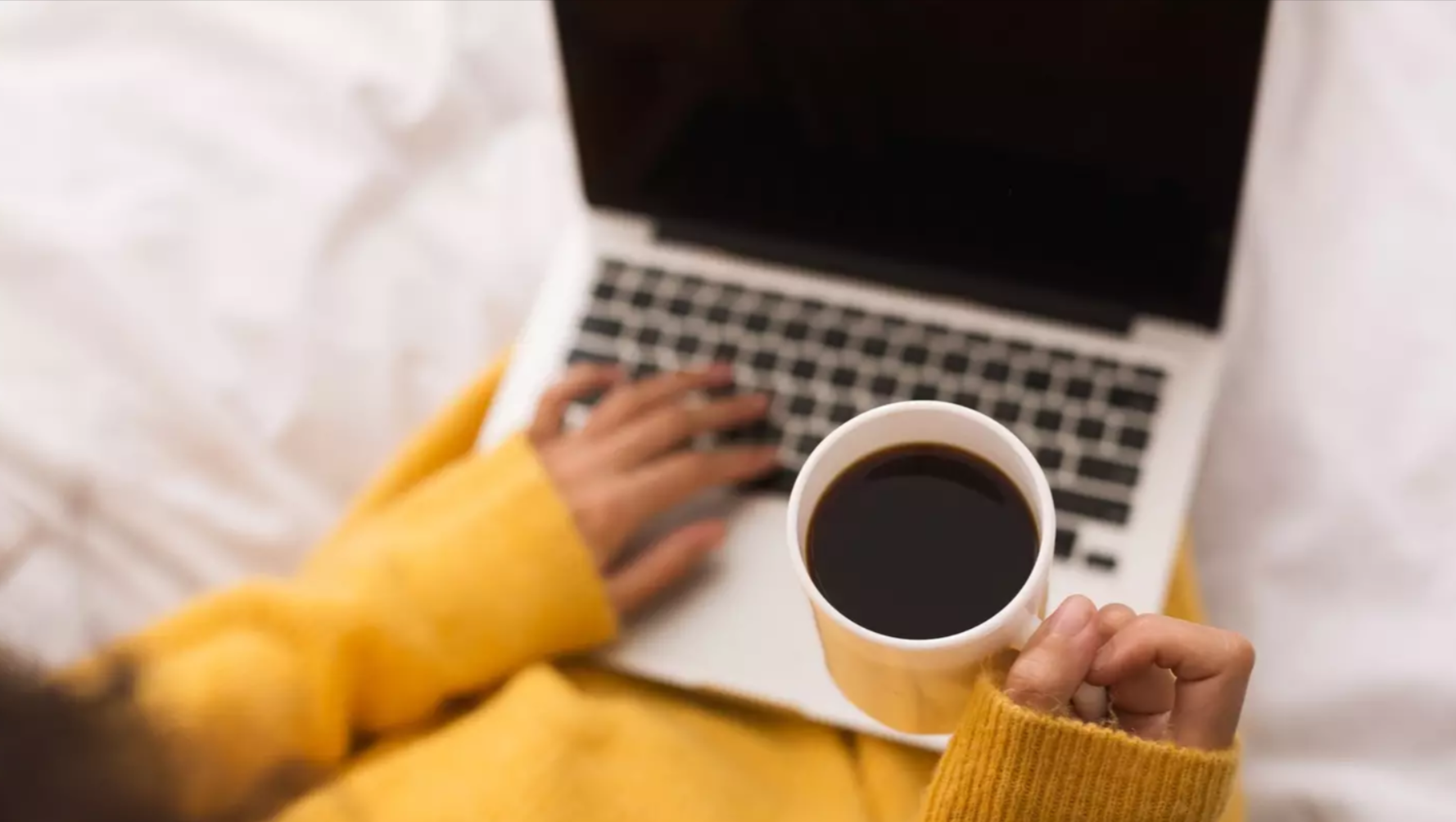 Un médecin tire la sonnette d'alarme : vous pourriez rôtir à feu doux votre peau - Les risques liés aux ordinateurs portables dévoilés