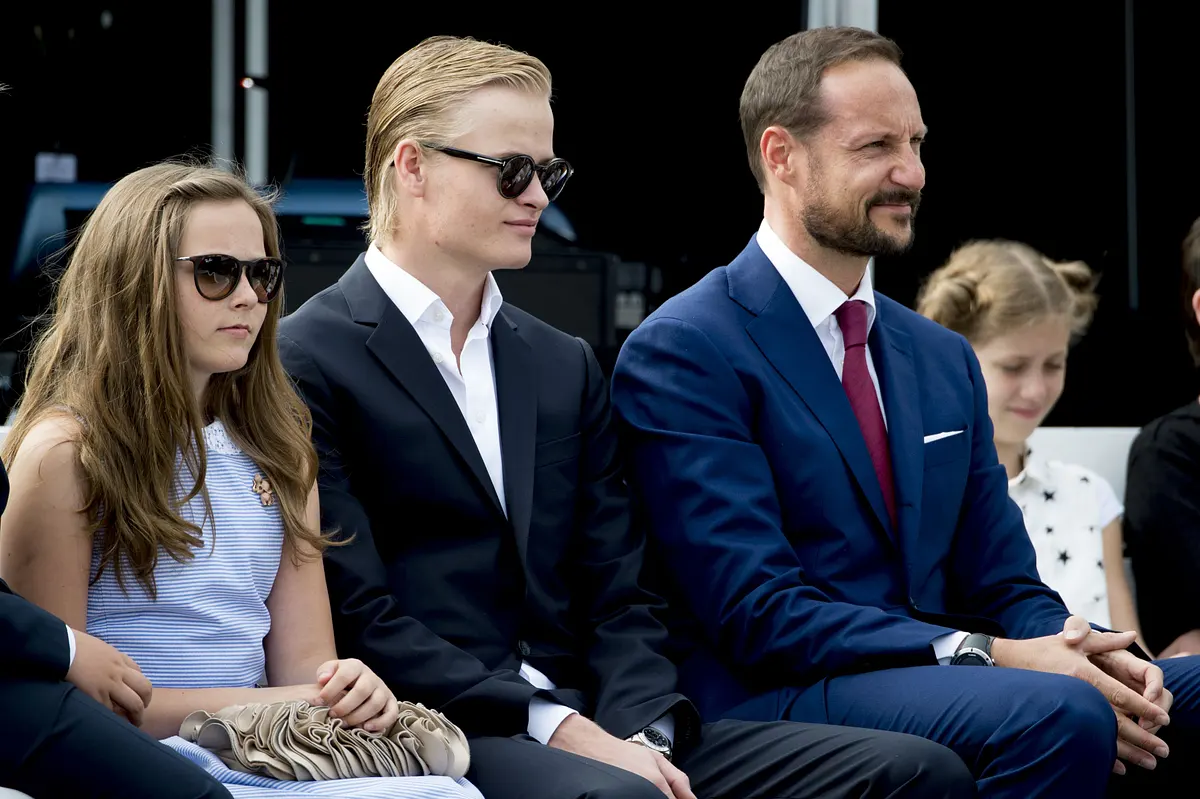 Marius Høiby : maintenant il reçoit le soutien de sa grand-mère - la somme est énorme !