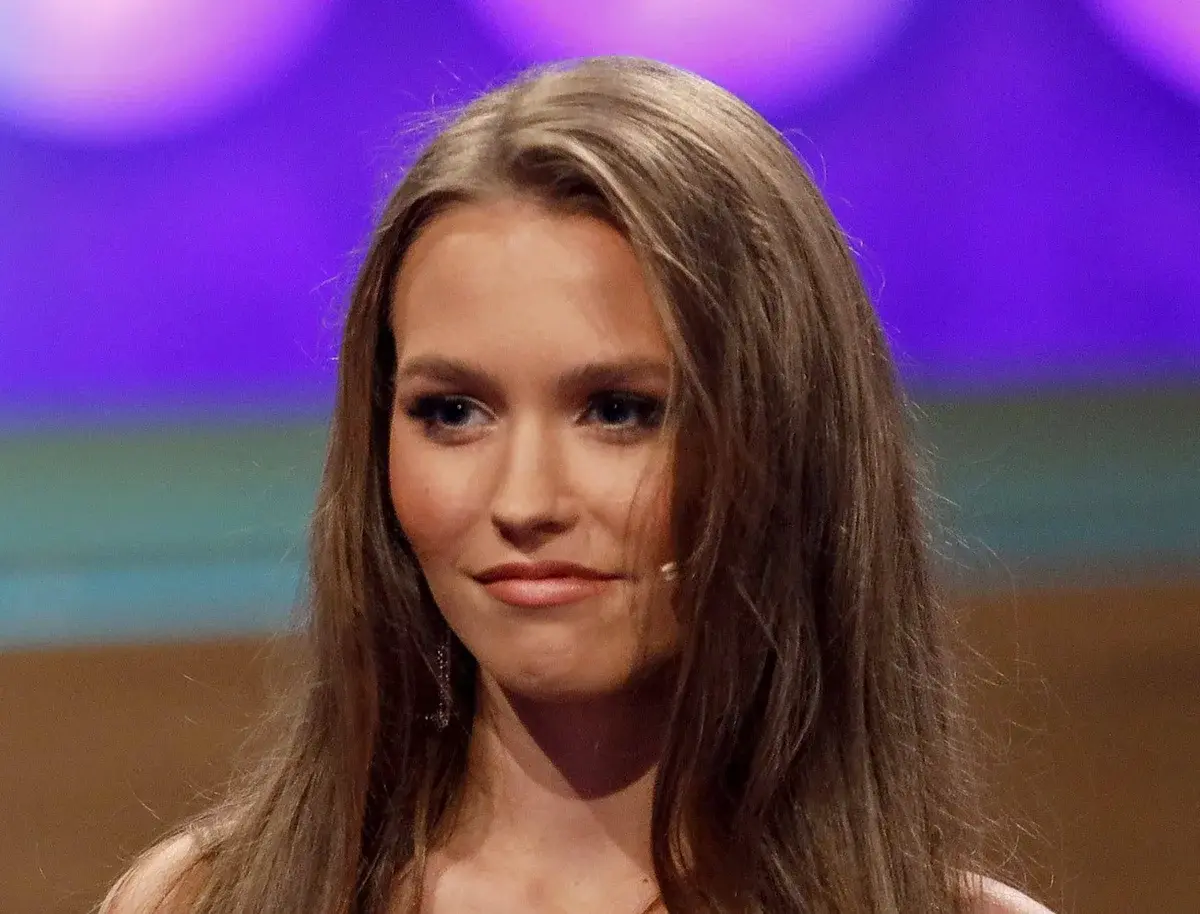 Laura Müller im Netz zerrissen: Neue Brüste sorgen für Spott – Arzt meldet sich