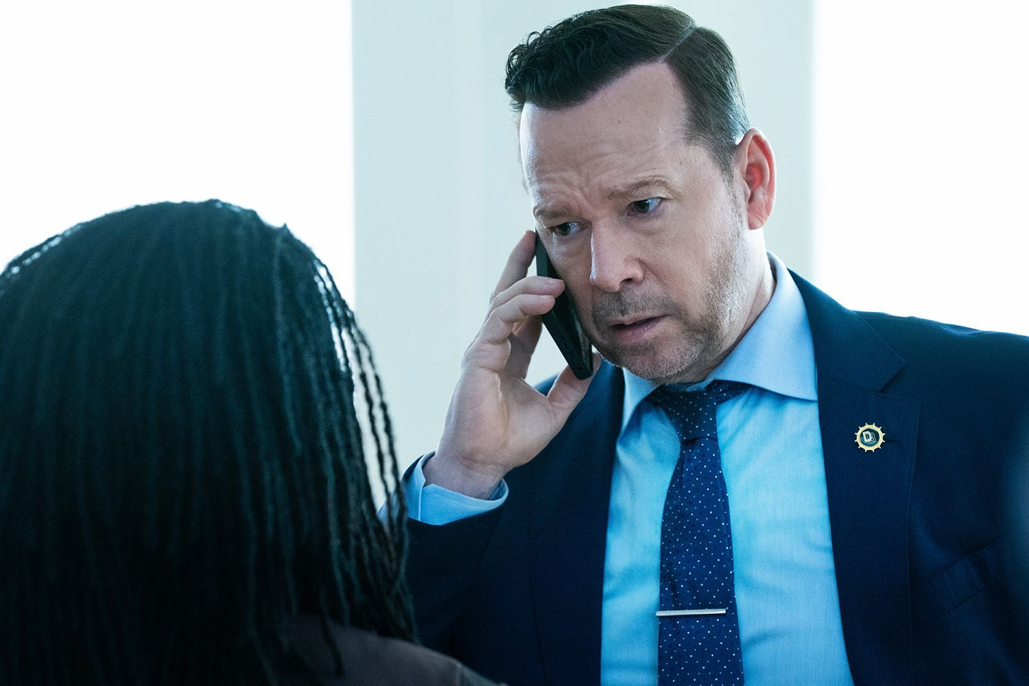Donnie Wahlberg's Danny Held in Hospital Bomb Standoff — Lena Risks Everything