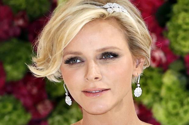 La princesse Charlène est-elle la clé pour redresser la famille princière de Monaco ?