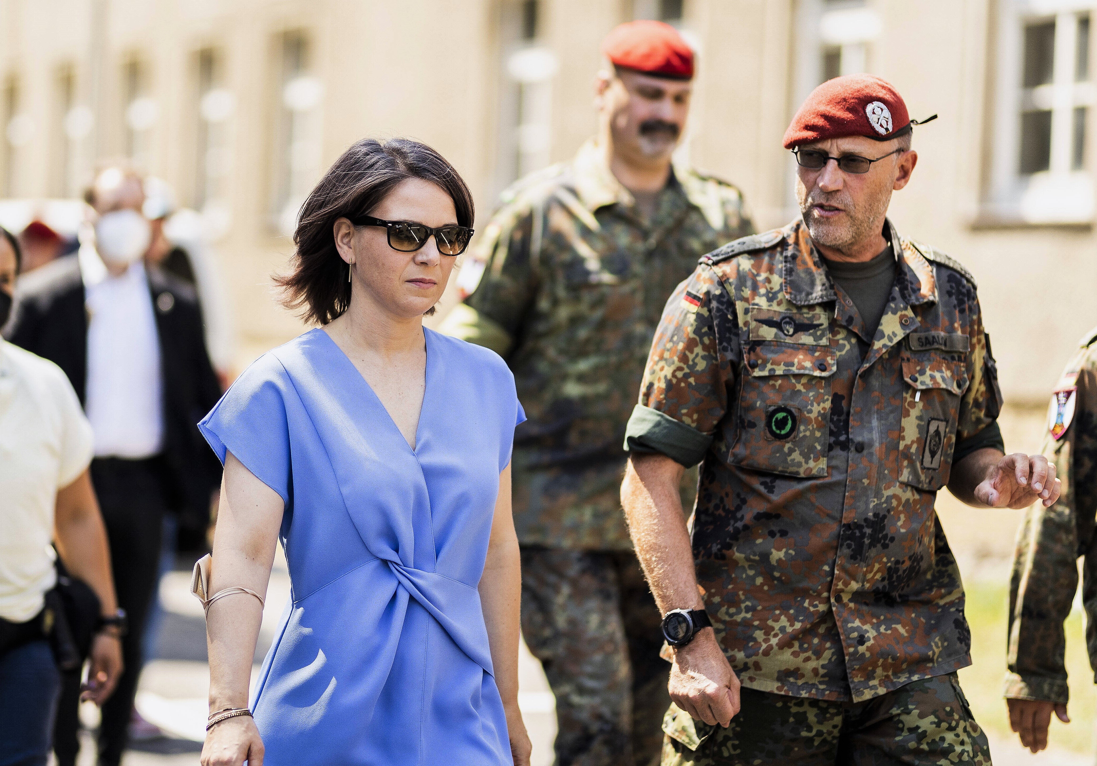 Annalena Baerbock unbeliebt wie nie! Tiefer Sturz im Beliebtheitsranking - Bundesbürger enttäuscht!