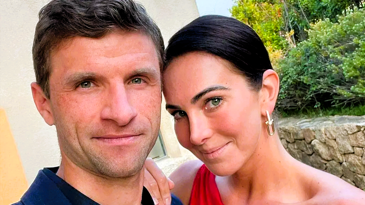 Thomas Müller quitte Munich - Émotions et absence, où était Lisa?