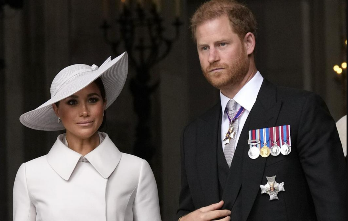 Bedrückende Szene im Gericht: Stalkerin ist von Prinz Harry nur eine Handbreit entfernt